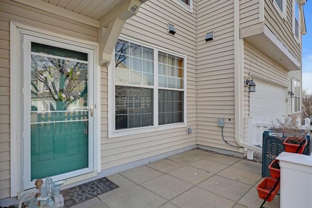 1871 Wildflower Court, Shoreview, MN 55126
