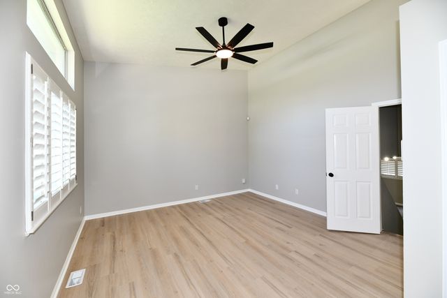 6637 Sunbury Drive, Indianapolis, IN 46241