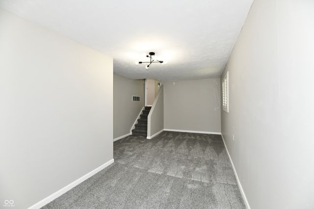6637 Sunbury Drive, Indianapolis, IN 46241