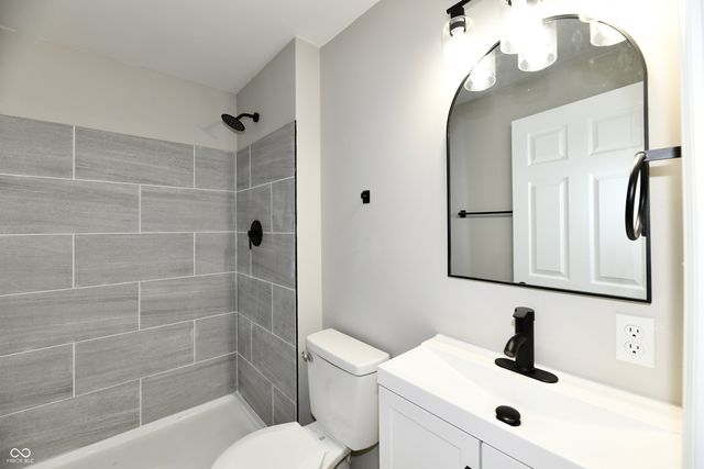 6637 Sunbury Drive, Indianapolis, IN 46241