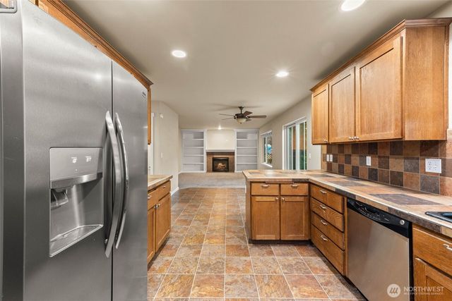 7076 Prism Street SE, Lacey, WA 98513