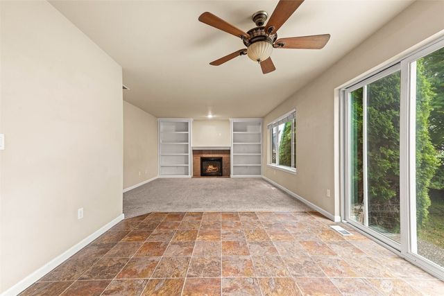 7076 Prism Street SE, Lacey, WA 98513