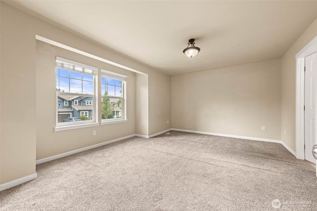 7076 Prism Street SE, Lacey, WA 98513