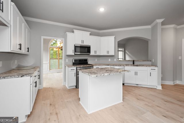 165 Elenor Drive, Fayetteville, GA 30215