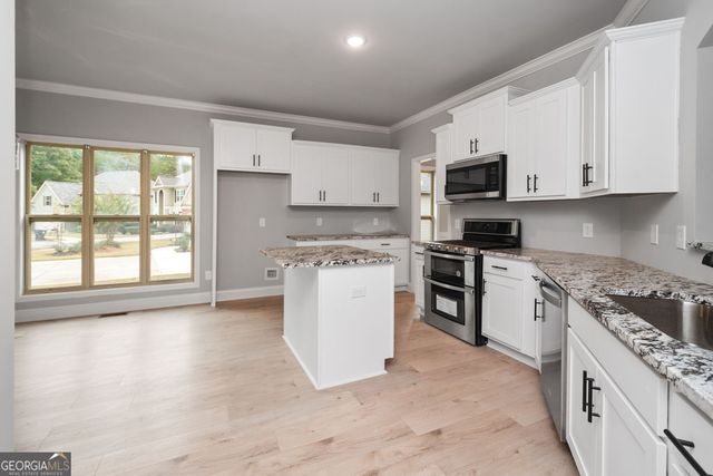 165 Elenor Drive, Fayetteville, GA 30215