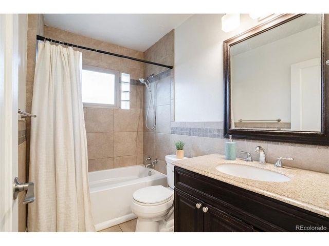 5683 W 41st Ave, Denver, CO 80212