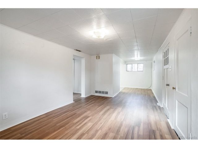 5683 W 41st Ave, Denver, CO 80212