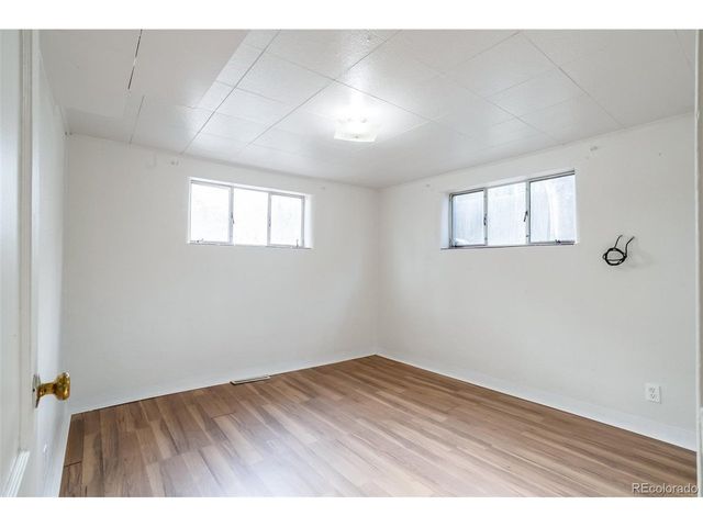5683 W 41st Ave, Denver, CO 80212