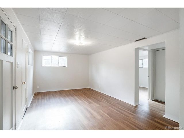5683 W 41st Ave, Denver, CO 80212