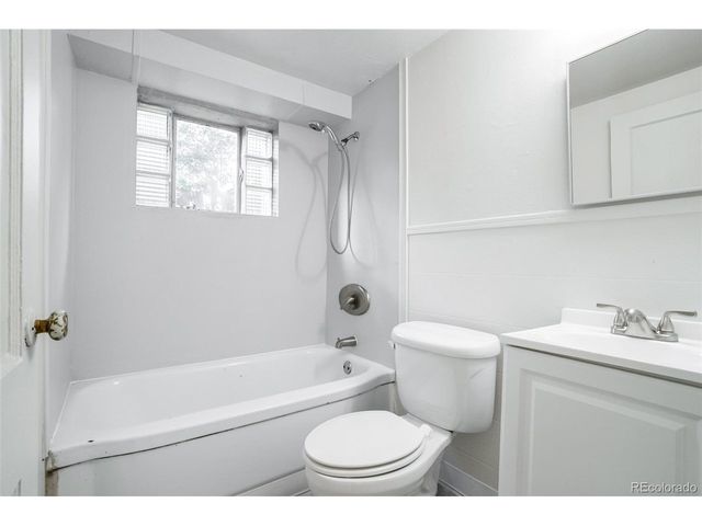 5683 W 41st Ave, Denver, CO 80212