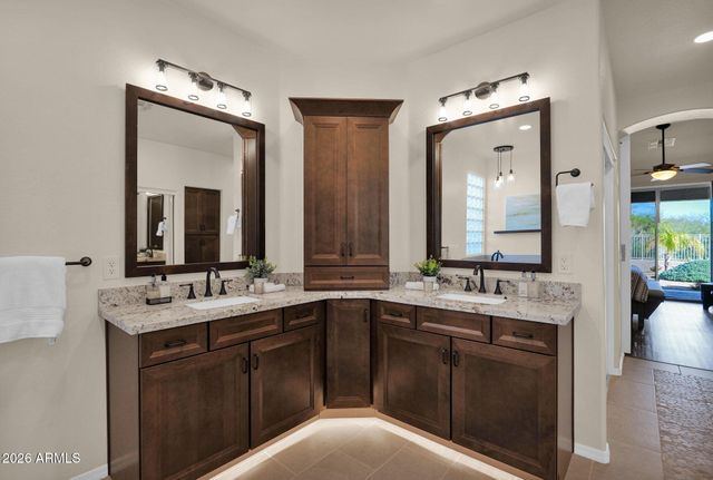 34105 N 44TH Place, Cave Creek, AZ 85331