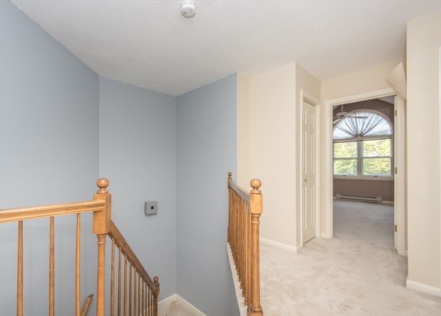 285 Bishops Forest Dr 285, Waltham, MA 02452