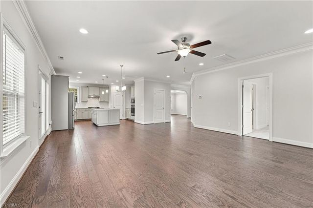 7909 Hopkins Farm Drive, Browns Summit, NC 27214