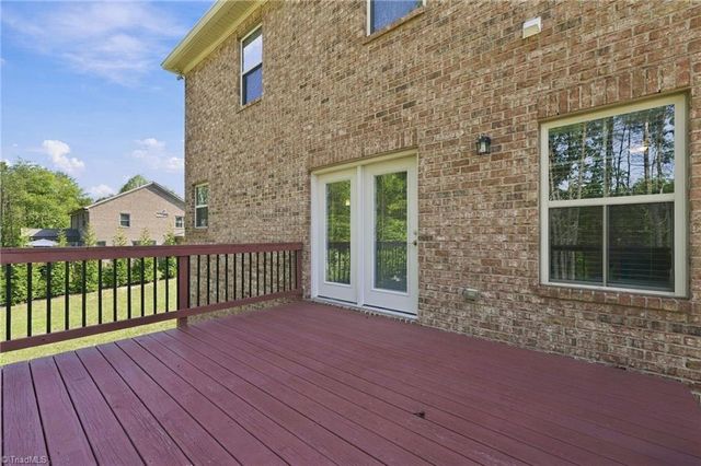 7909 Hopkins Farm Drive, Browns Summit, NC 27214