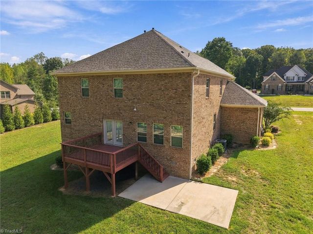 7909 Hopkins Farm Drive, Browns Summit, NC 27214