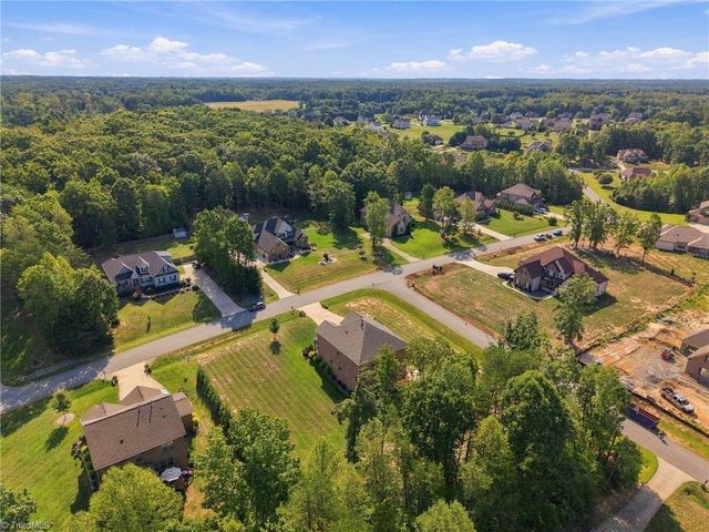 7909 Hopkins Farm Drive, Browns Summit, NC 27214