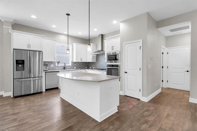 14640 TRAILS EDGE BOULEVARD, Odessa, FL 33556
