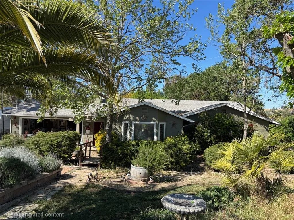 7835 Blue Moon Road, Paso Robles, CA 93446