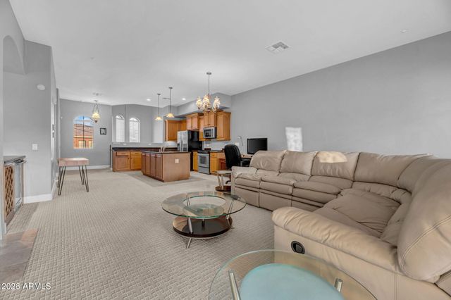 15550 S 5TH Avenue 216, Phoenix, AZ 85045