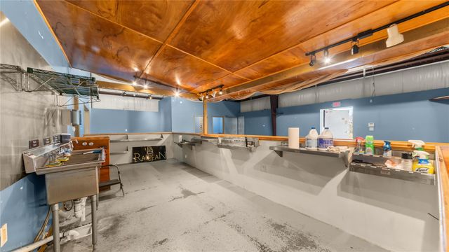 341 5th Street, Dickinson, TX 77539