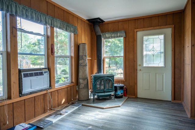 N11898 County Road G, Necedah, WI 54646