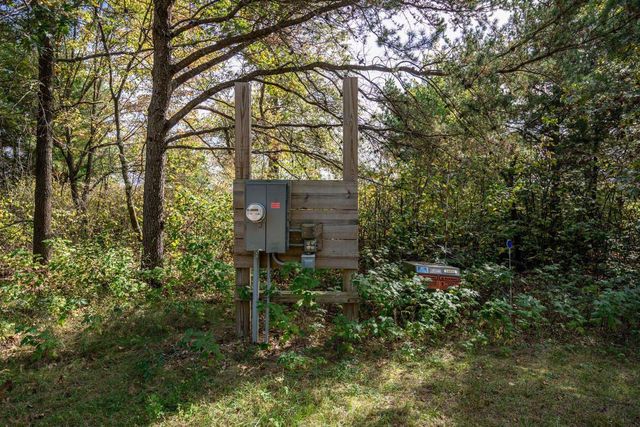 N11898 County Road G, Necedah, WI 54646