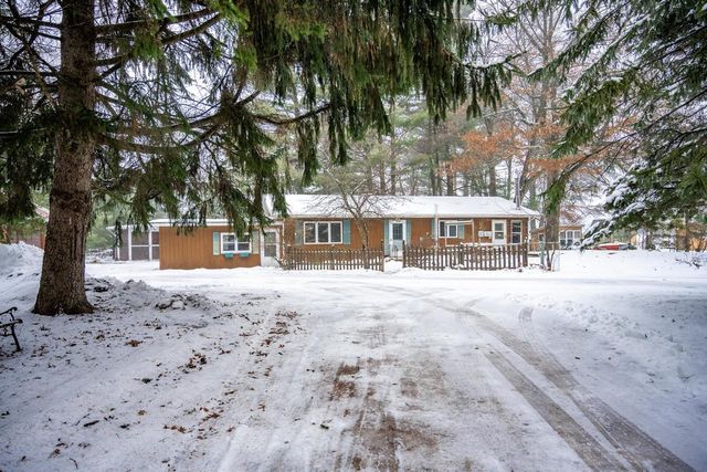 N11898 County Road G, Necedah, WI 54646