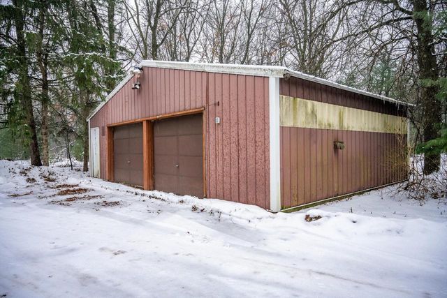 N11898 County Road G, Necedah, WI 54646