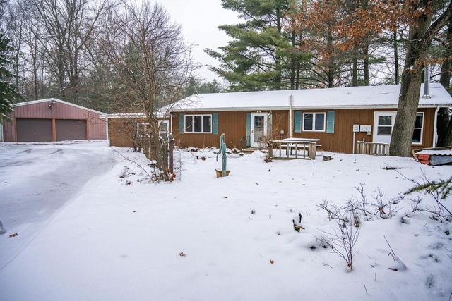 N11898 County Road G, Necedah, WI 54646