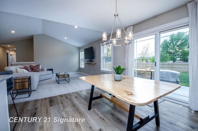 9100 Brook Hollow Lane, Freeland, MI 48623