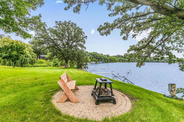 7601 93rd Avenue NE, Spicer, MN 56288