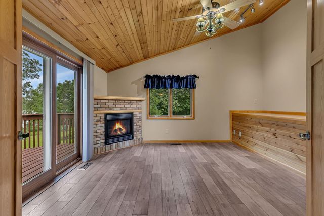 7601 93rd Avenue NE, Spicer, MN 56288