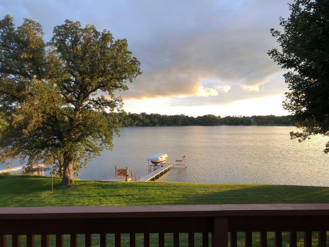 7601 93rd Avenue NE, Spicer, MN 56288