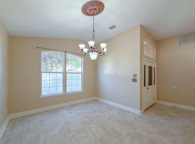 3327 Dartmouth Drive, Tallahassee, FL 32317