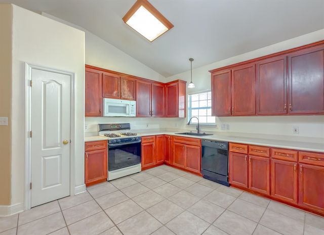 3327 Dartmouth Drive, Tallahassee, FL 32317