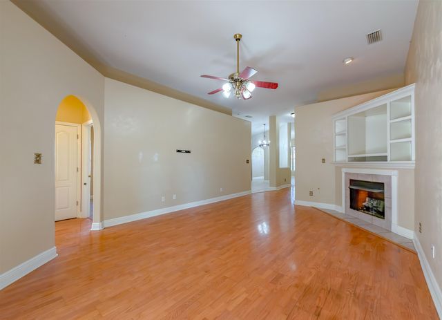 3327 Dartmouth Drive, Tallahassee, FL 32317