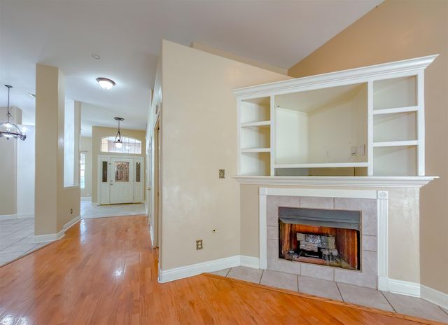 3327 Dartmouth Drive, Tallahassee, FL 32317