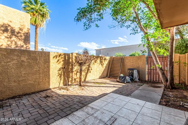 4606 E BROADWAY Road, Phoenix, AZ 85040