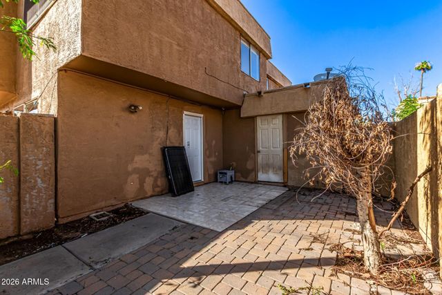 4606 E BROADWAY Road, Phoenix, AZ 85040