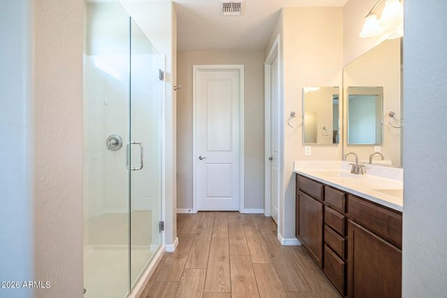 8422 W ATLANTIS Way, Tolleson, AZ 85353