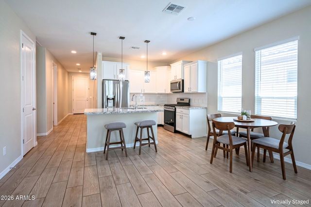 8422 W ATLANTIS Way, Tolleson, AZ 85353