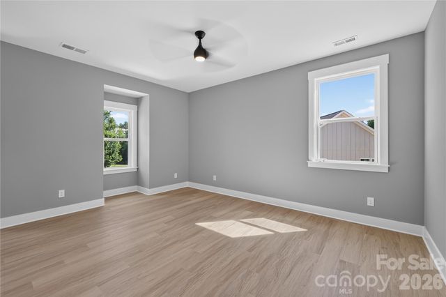 3875 12th Street Court NE, Hickory, NC 26801