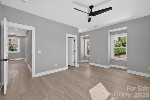 3875 12th Street Court NE, Hickory, NC 26801