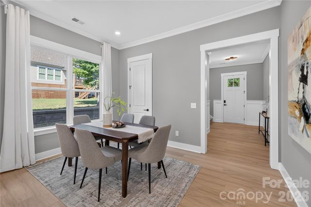 3875 12th Street Court NE, Hickory, NC 26801