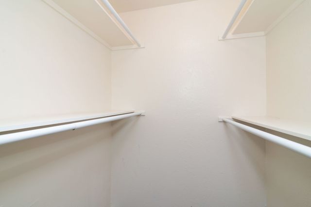 8045 W Elizabeth Lane 124, Fort Worth, TX 76116