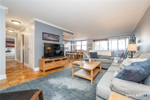 50 Glenbrook Road 6E, Stamford, CT 06902