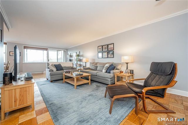 50 Glenbrook Road 6E, Stamford, CT 06902