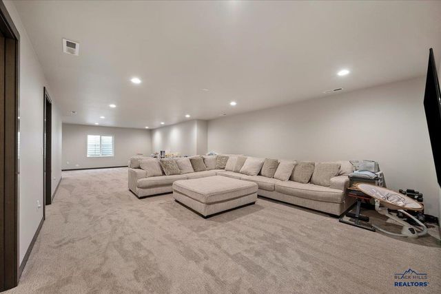 2334 TALISKER AVENUE, Spearfish, SD 57783