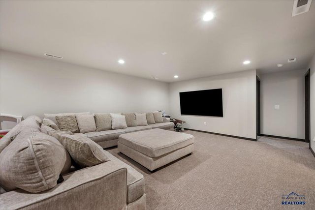 2334 TALISKER AVENUE, Spearfish, SD 57783