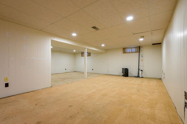 595 Milwaukee Avenue SW, Hutchinson, MN 55350